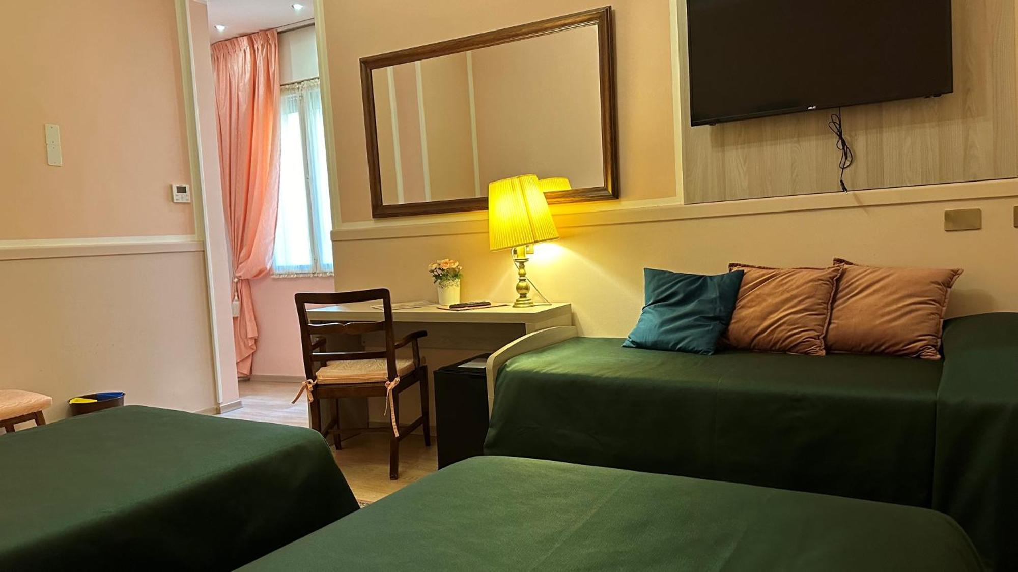 Roma Hotel