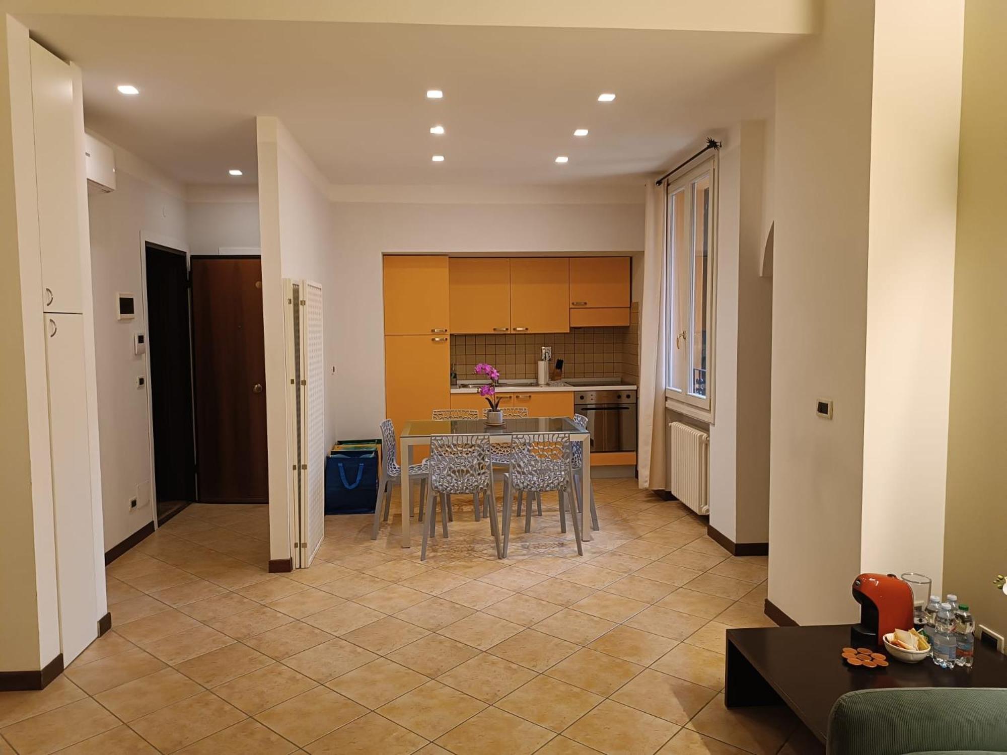 Int 6 - Marco Apartamento *