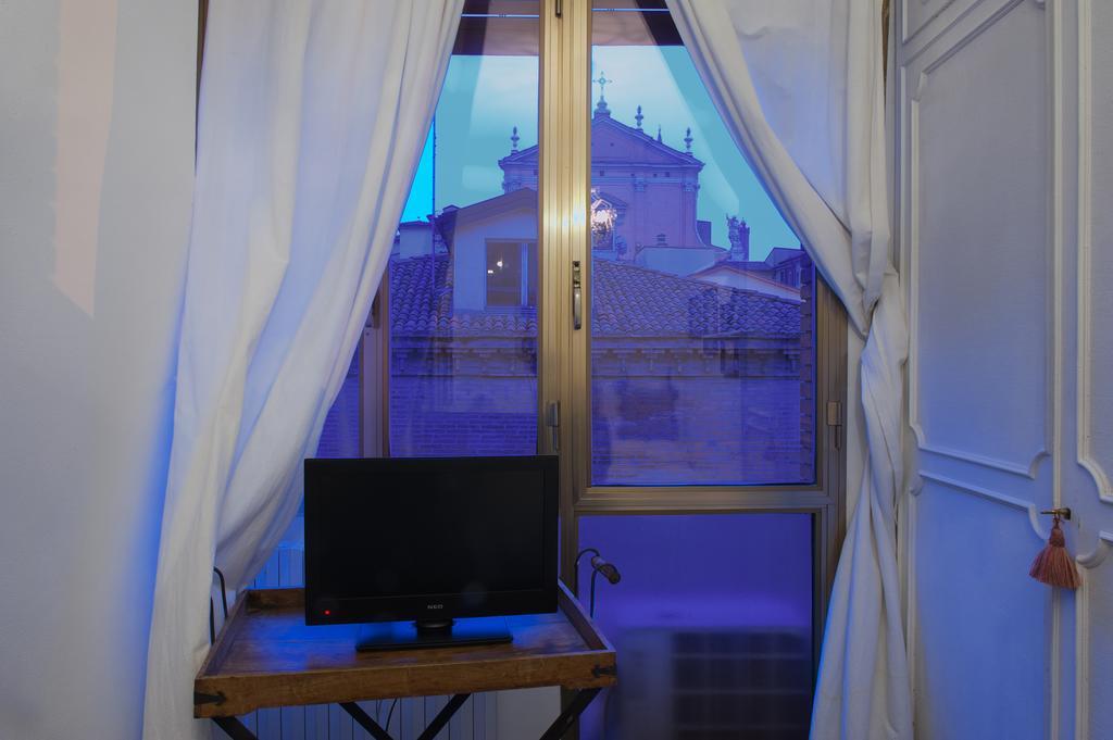 Cristina Rossi Bed & Breakfast Bologna