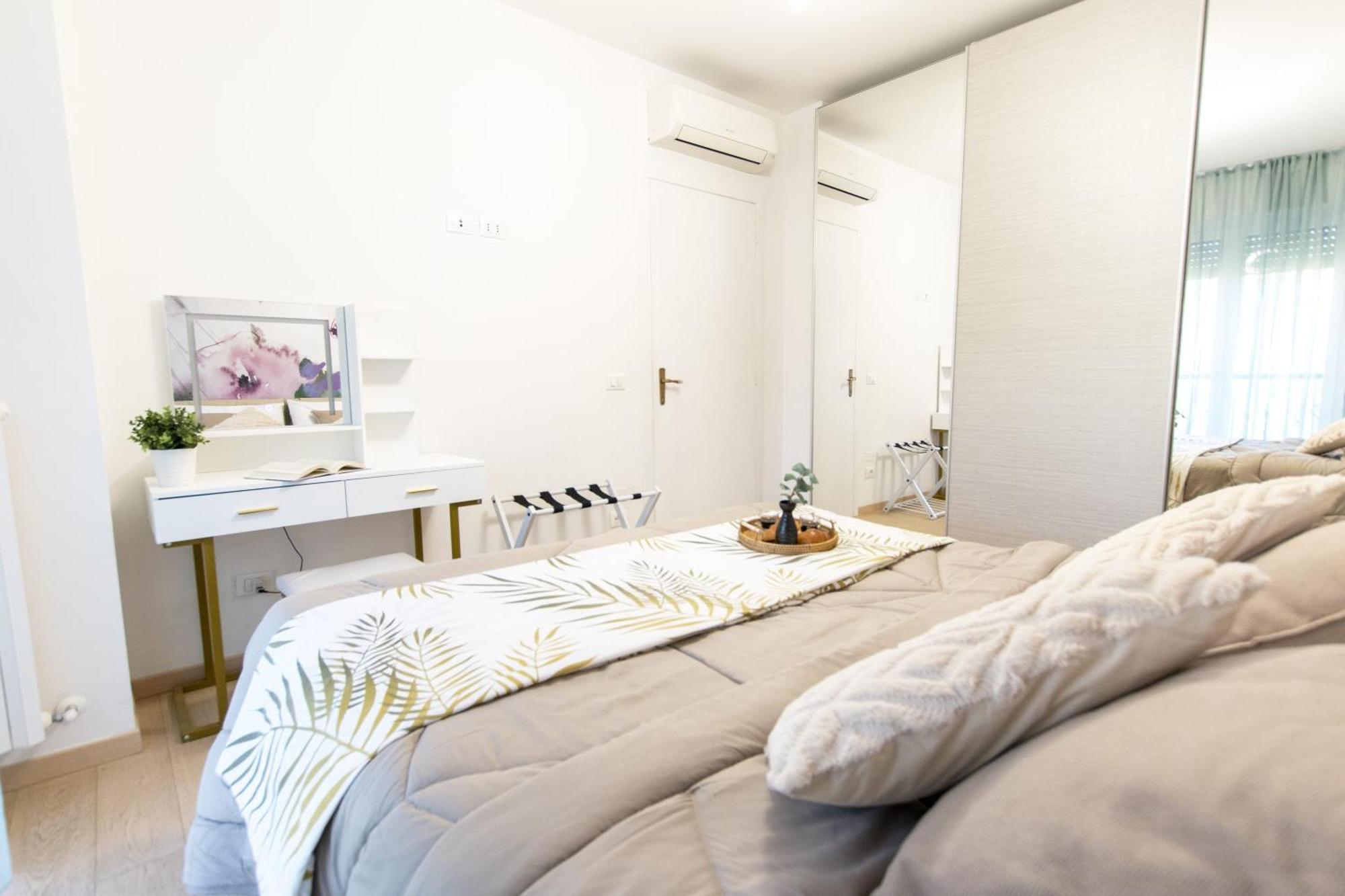 We - Larga32 House * Bolonia