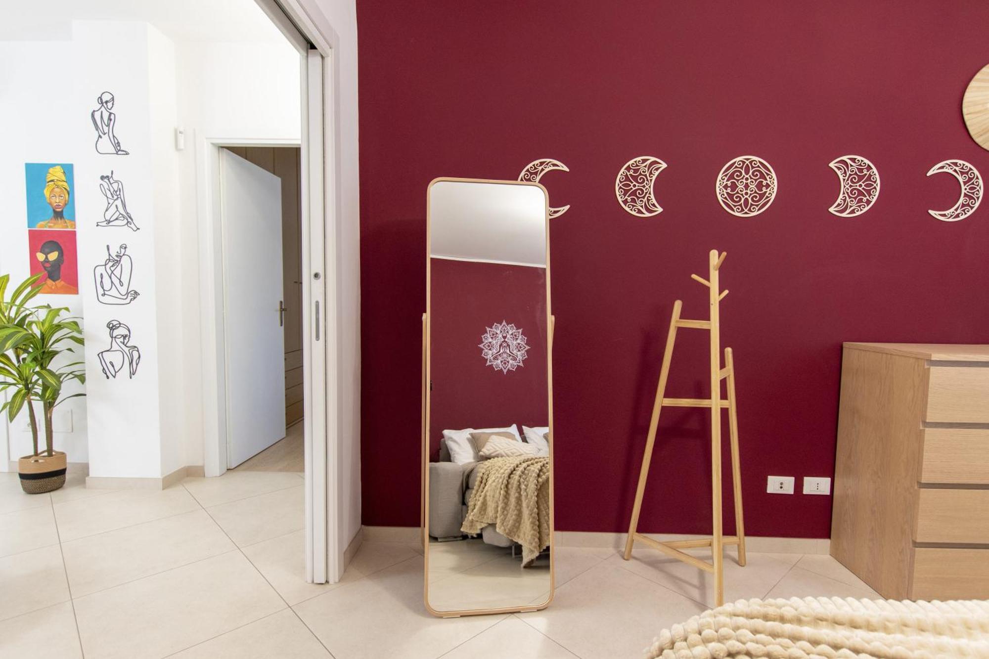 We - Larga32 House