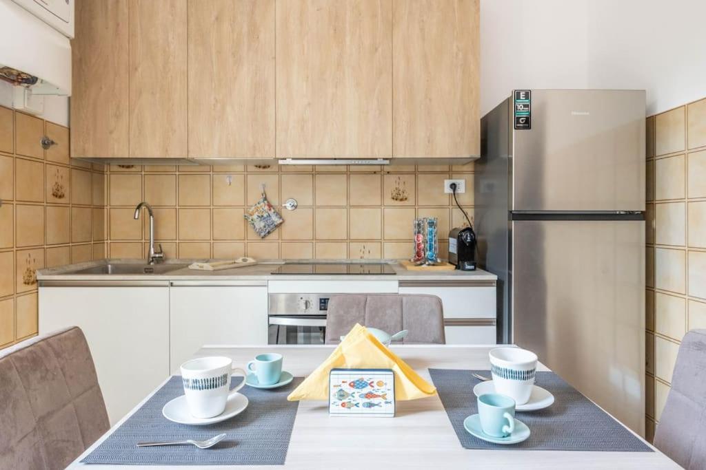 Apartment Essential - Ambrogio Host *