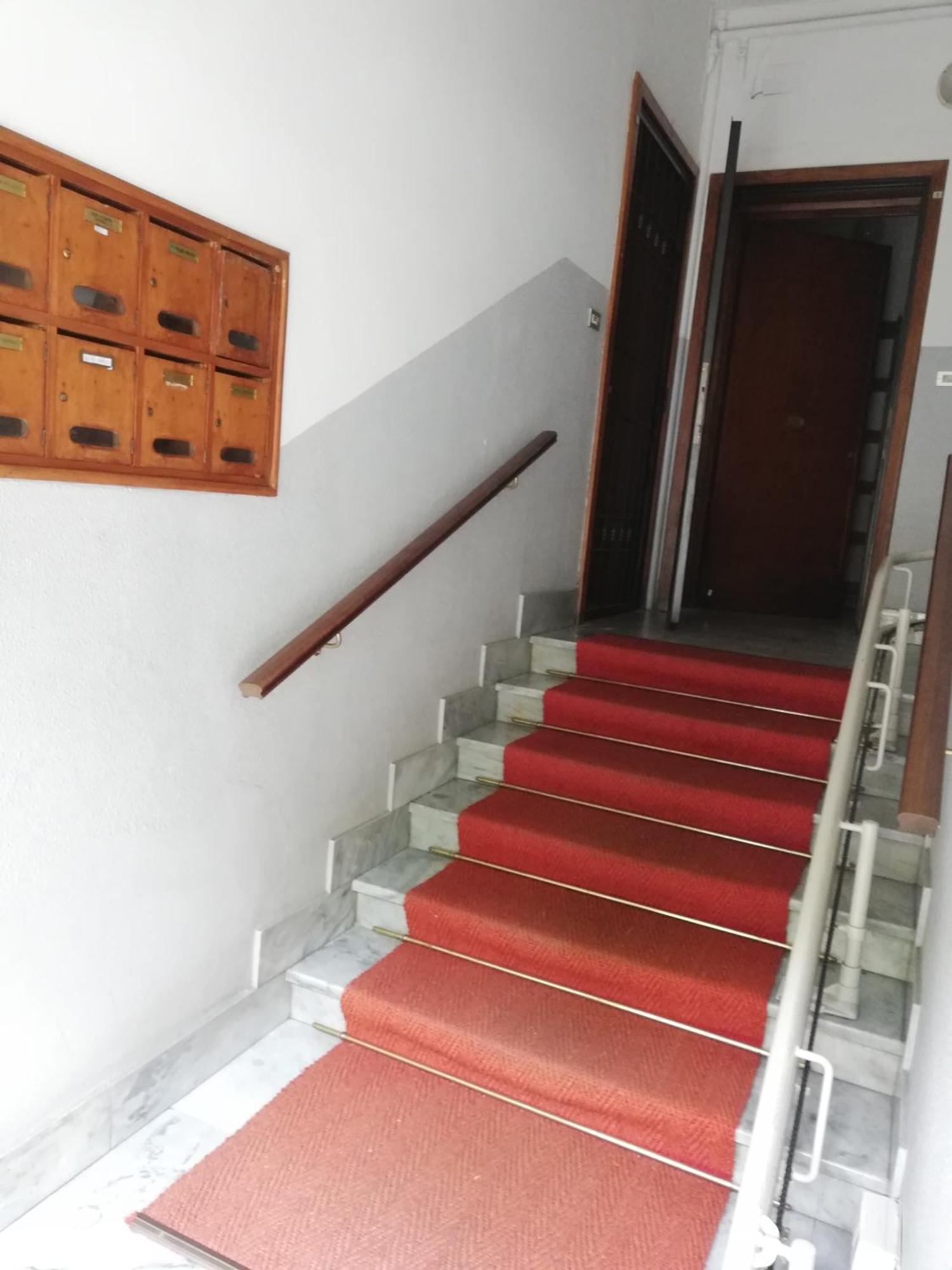 Di Fronte Alla Casa Di Carducci Bologna