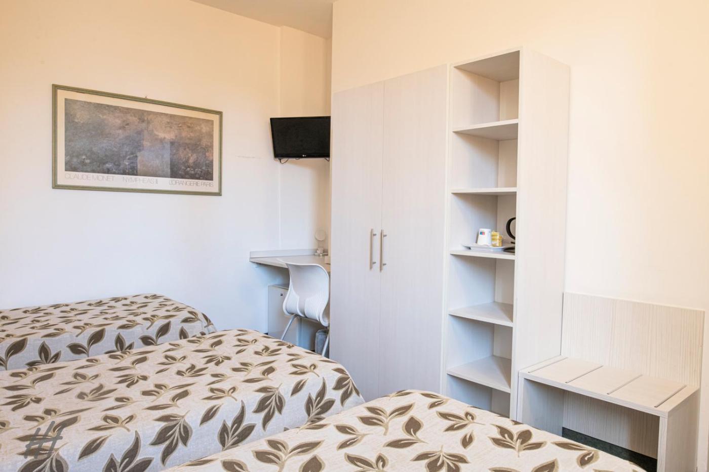 Holiday- Finestrella Bologne