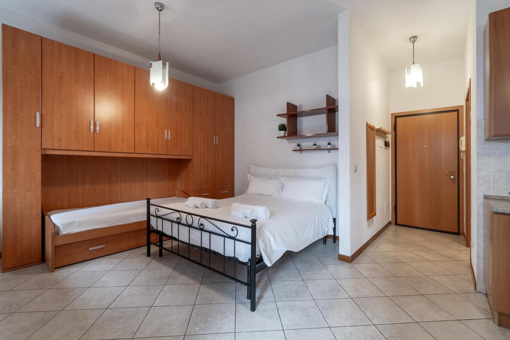 4 Star Family & Friends - Self Check-in Apartment *