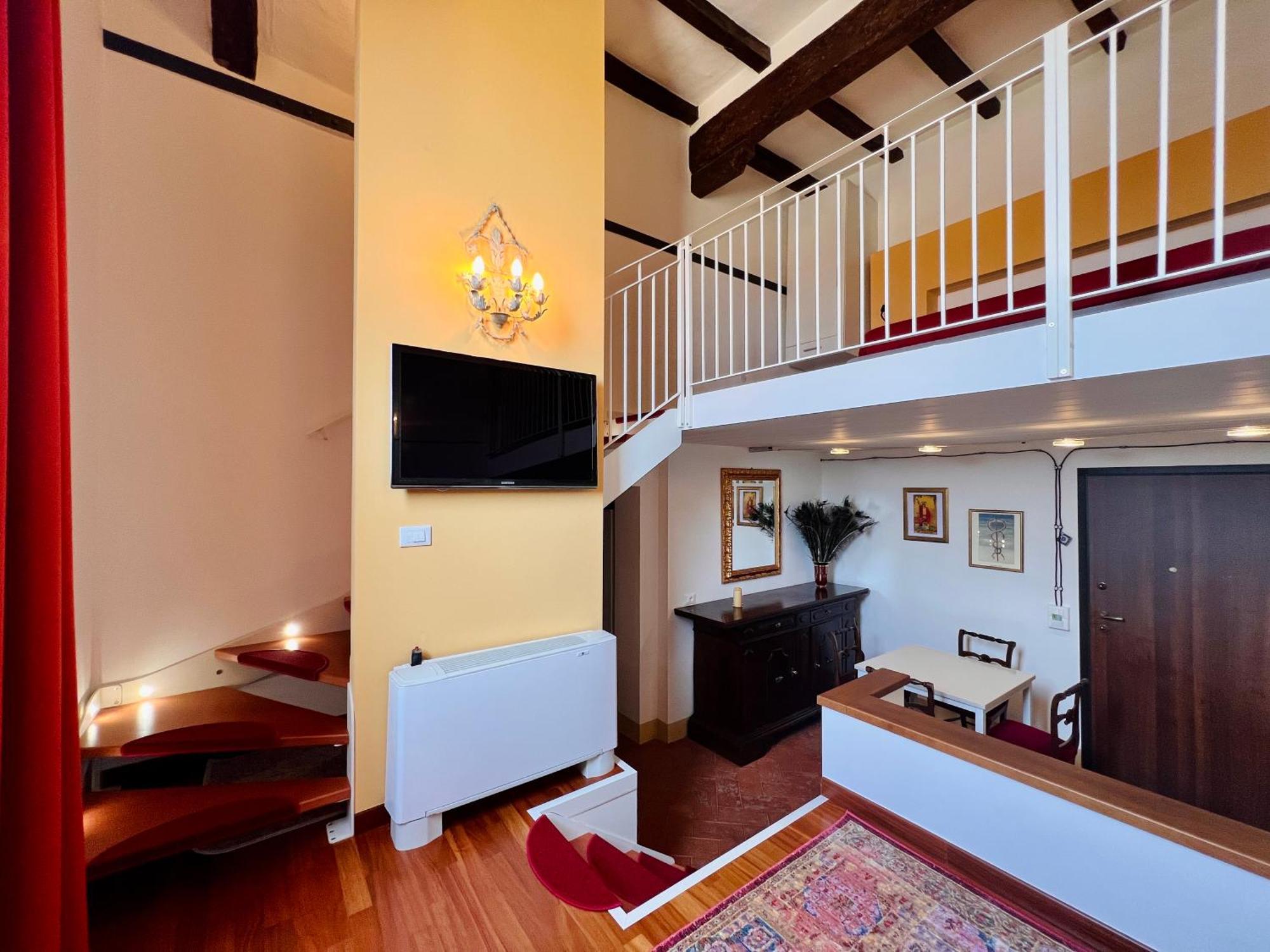 House Of Lovers - Magnificent View In The Heart Of Appartamento Bologna