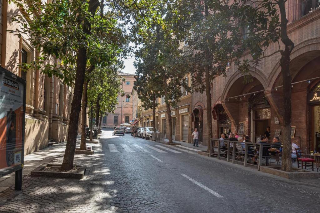 Pensión Piazza San Domenico - Bedinbolognacentro *