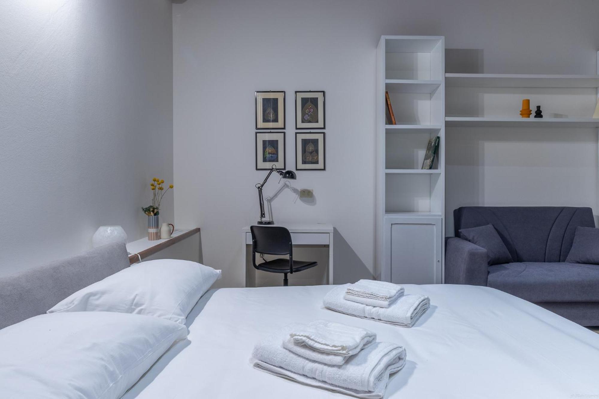 Housmart Moline 20 Bolonia
