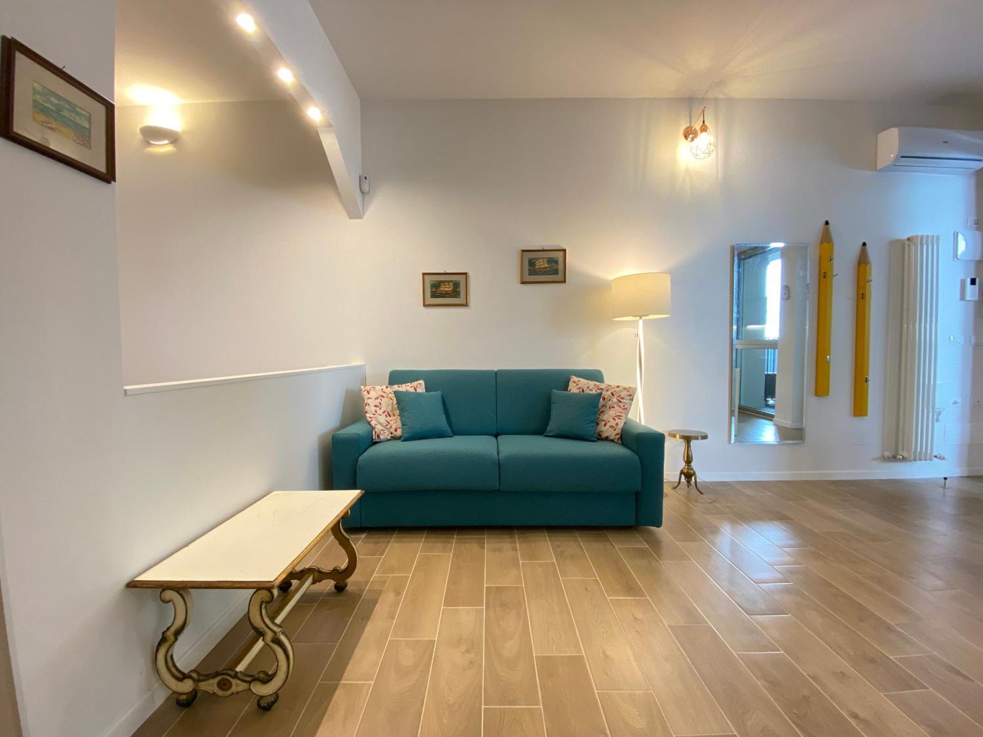 Avantgard Terrace Bolonia