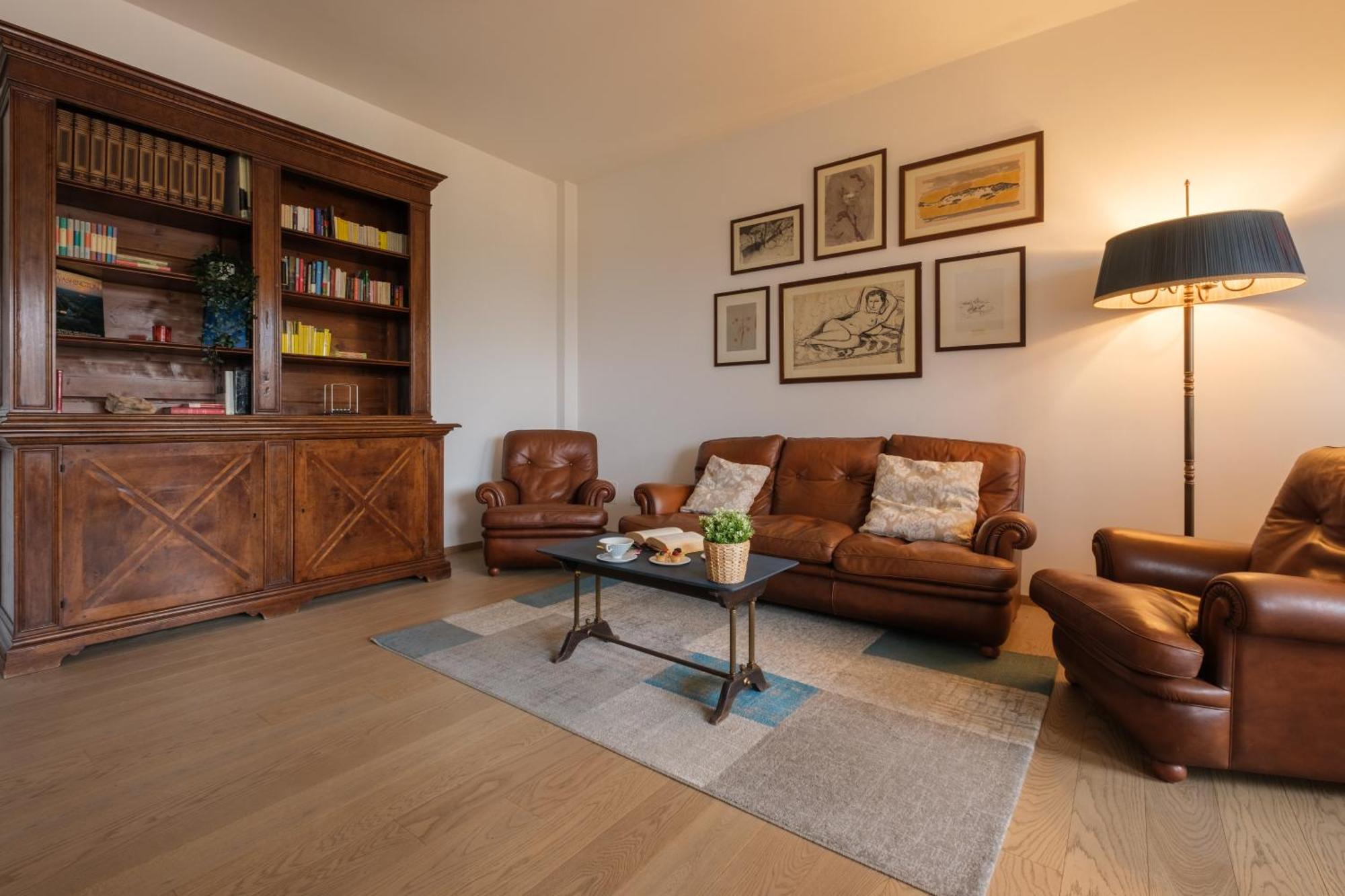 Appartamento Classic And Elegant Style In Old Town