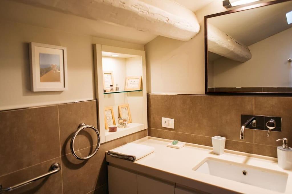 Appartamento Elegant With Private Lift Bologna