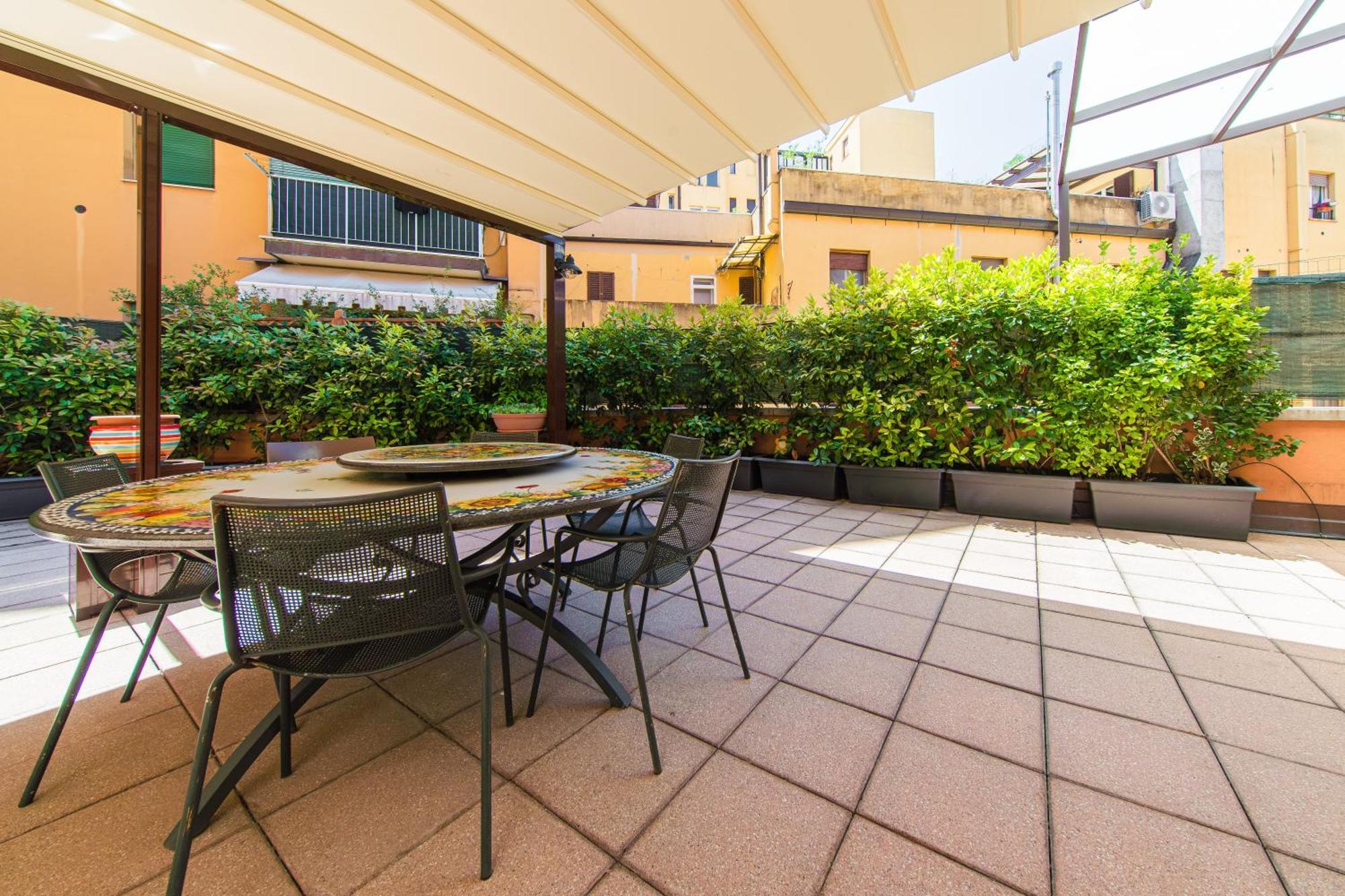 Nettuno - Private Garden In Center Bolonha
