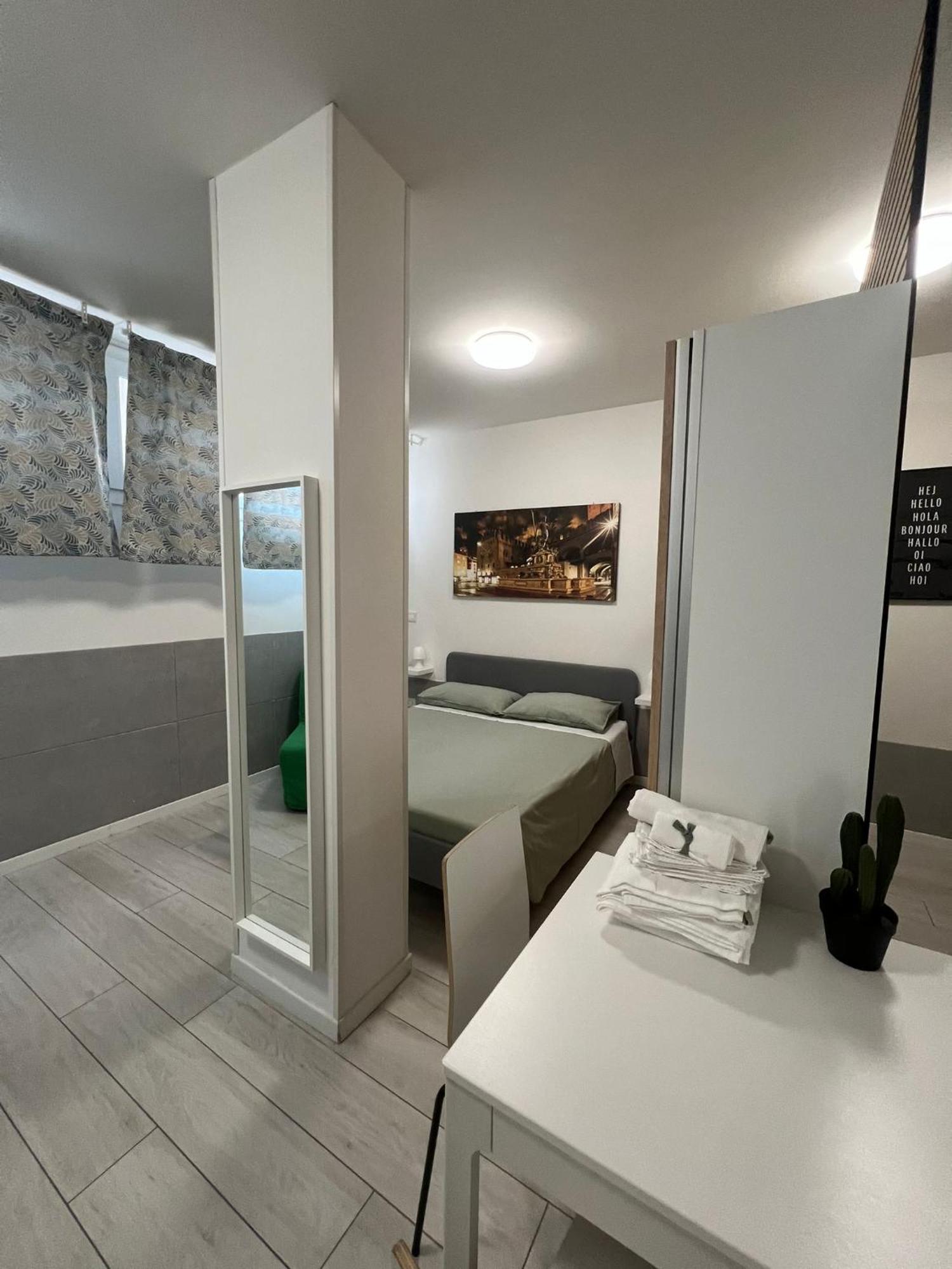 Appartement White Roses- Free Park Mazzini Sant'orsola Bologne