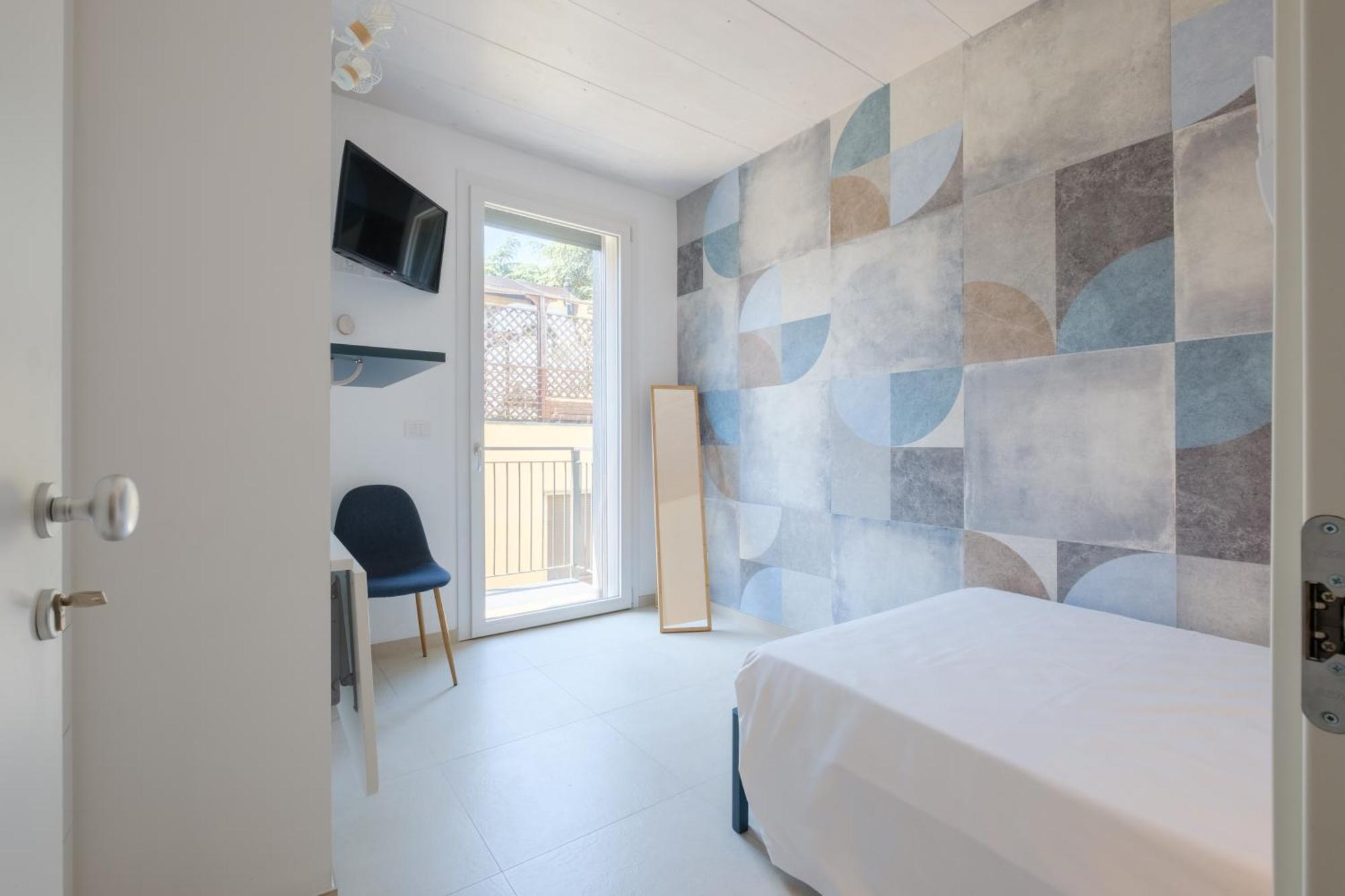 With Elevator And Private Parking Appartamento