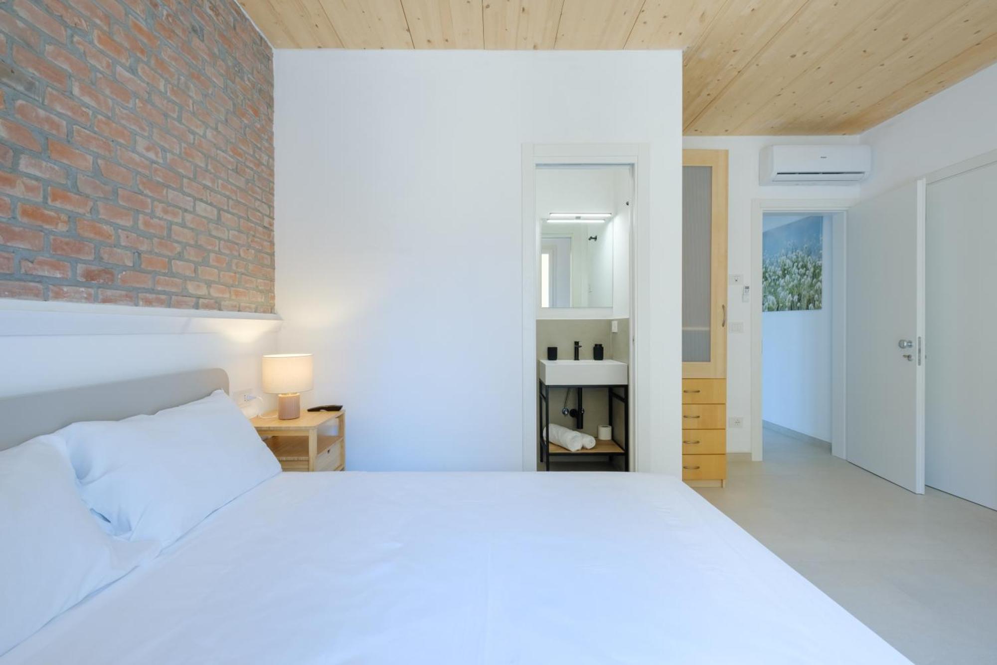 Appartamento With Elevator And Private Parking *