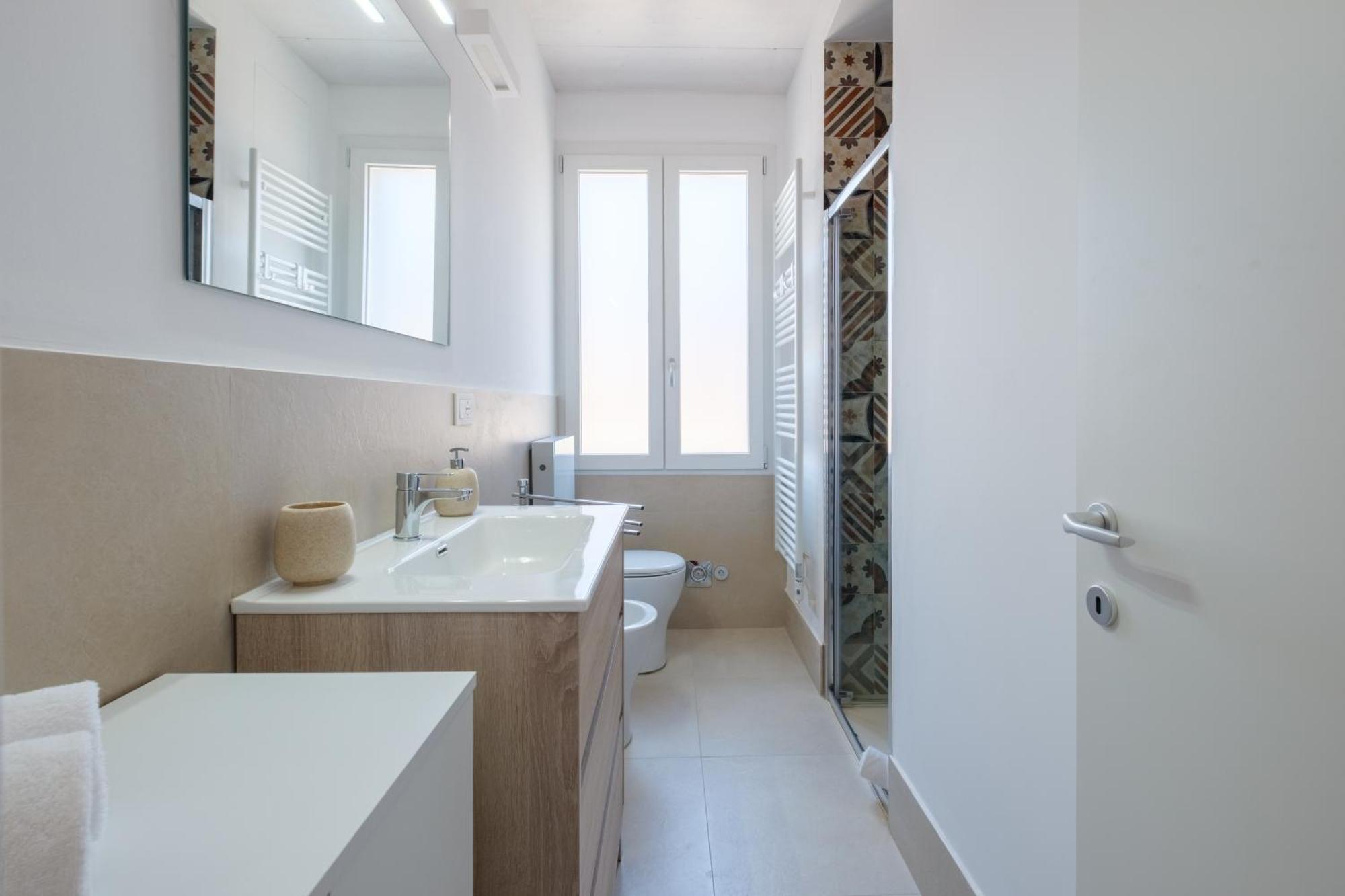 With Elevator And Private Parking Appartamento *