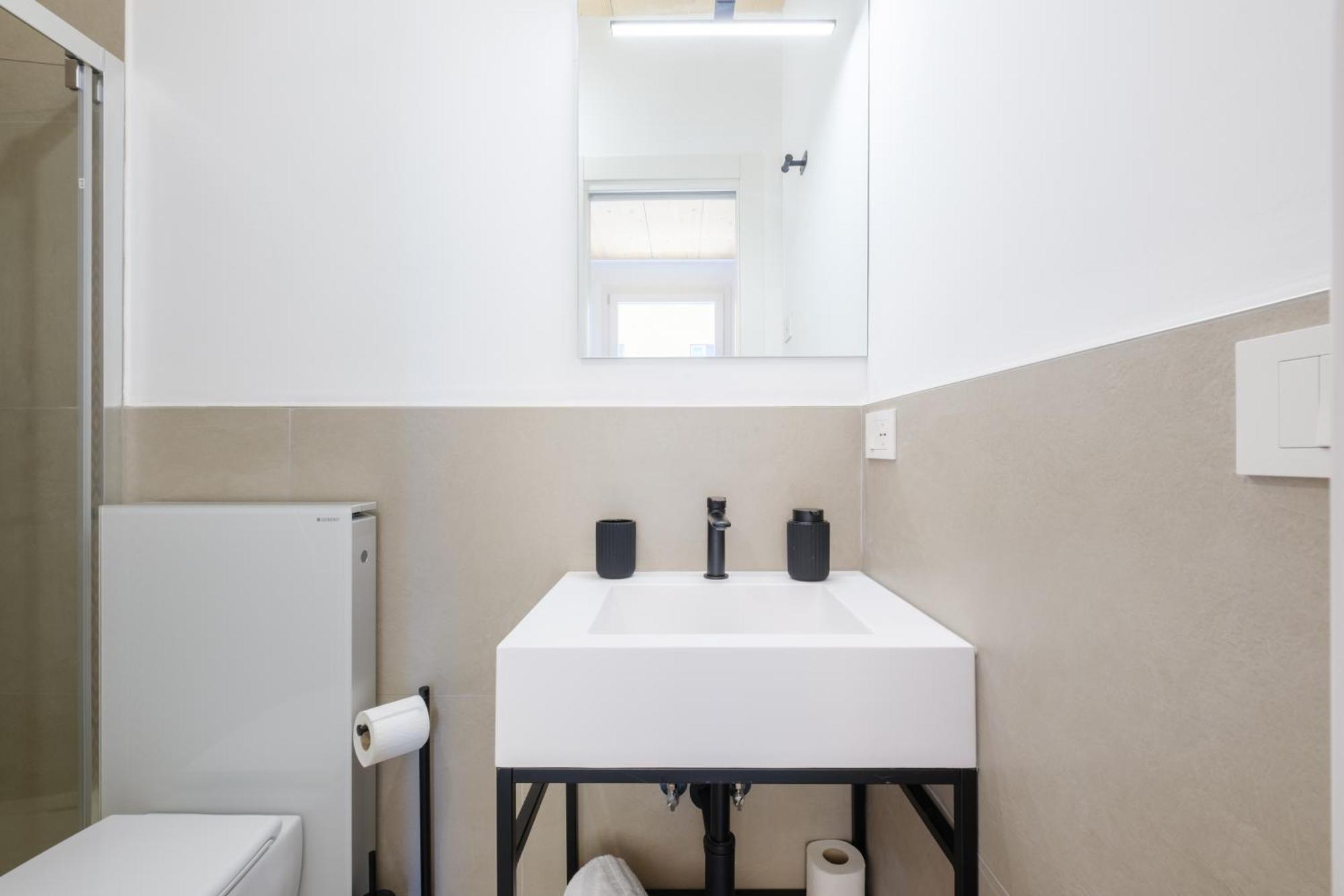 With Elevator And Private Parking Bologna