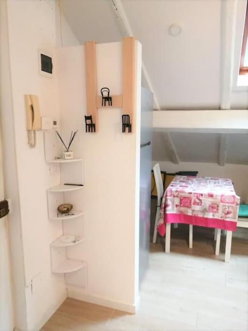 Maison Mirt Apartment *