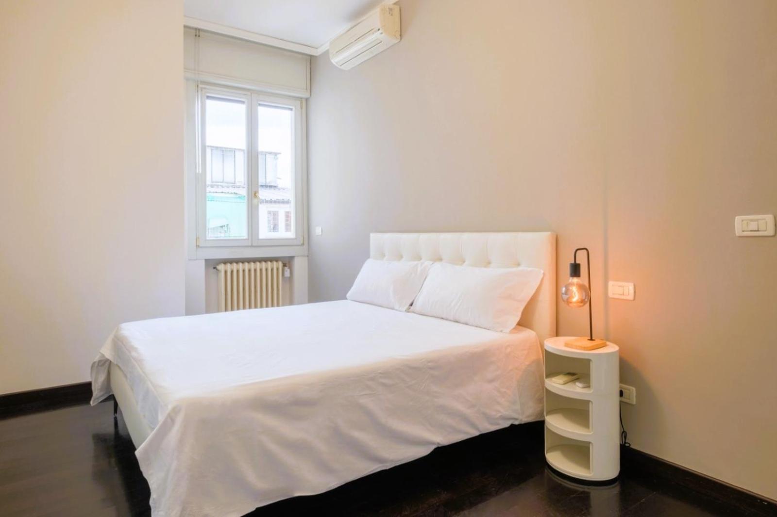 Elegant Penthouse With A View Of The Two Towers And Piazza Maggiore Appartamento