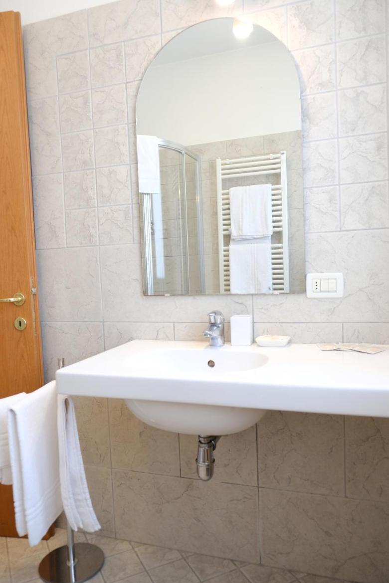 Residenza Carracci Aparthotel Bologna