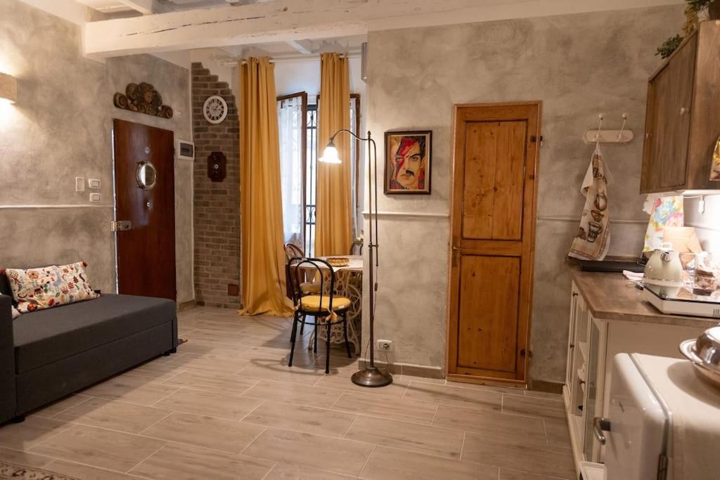Monolocale In Centro Con Doccia Idromassaggio