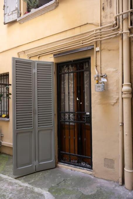 Monolocale In Centro Con Doccia Idromassaggio *