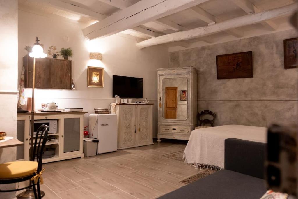 Appartamento Monolocale In Centro Con Doccia Idromassaggio Bologna