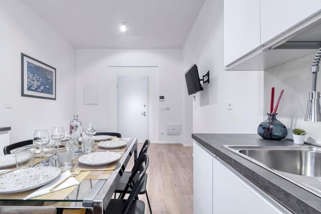 Carbonara Palace 5 - Luxury Comfort Under Medieval Towers Appartement Bologna