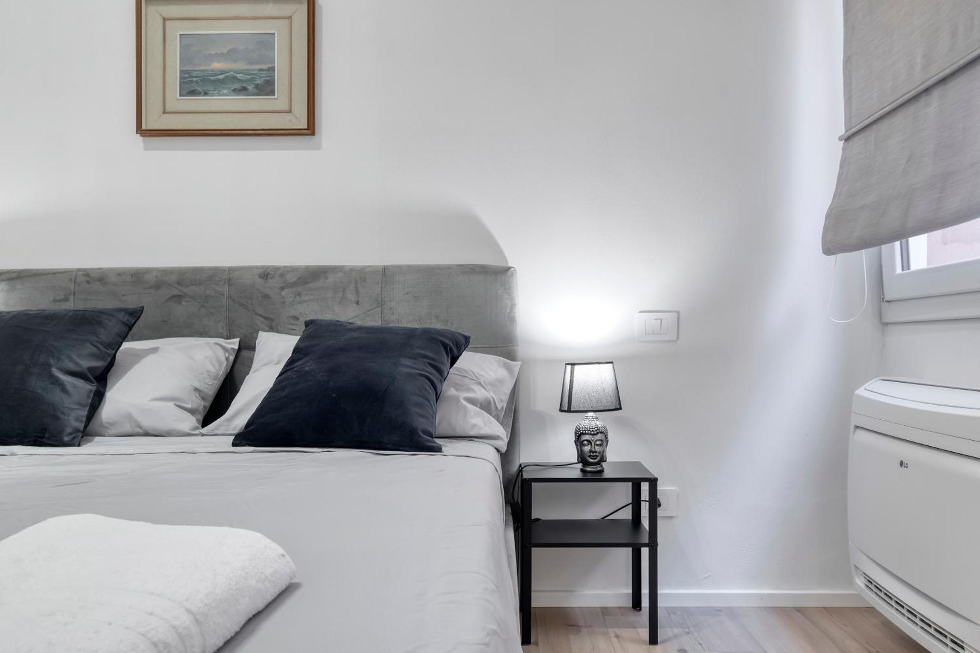Appartamento Carbonara Palace 2 - Luxury Comfort Under Medieval Towers *