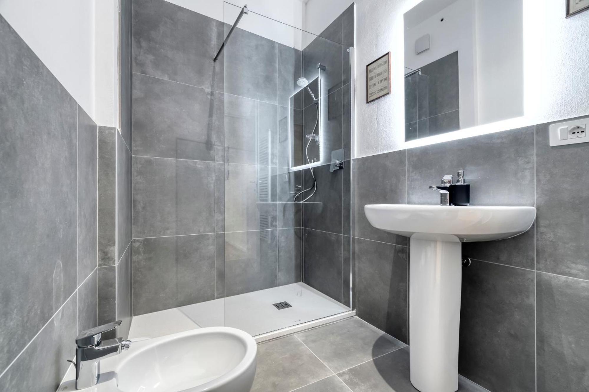 Carbonara Palace 2 - Luxury Comfort Under Medieval Towers Appartamento Bologna