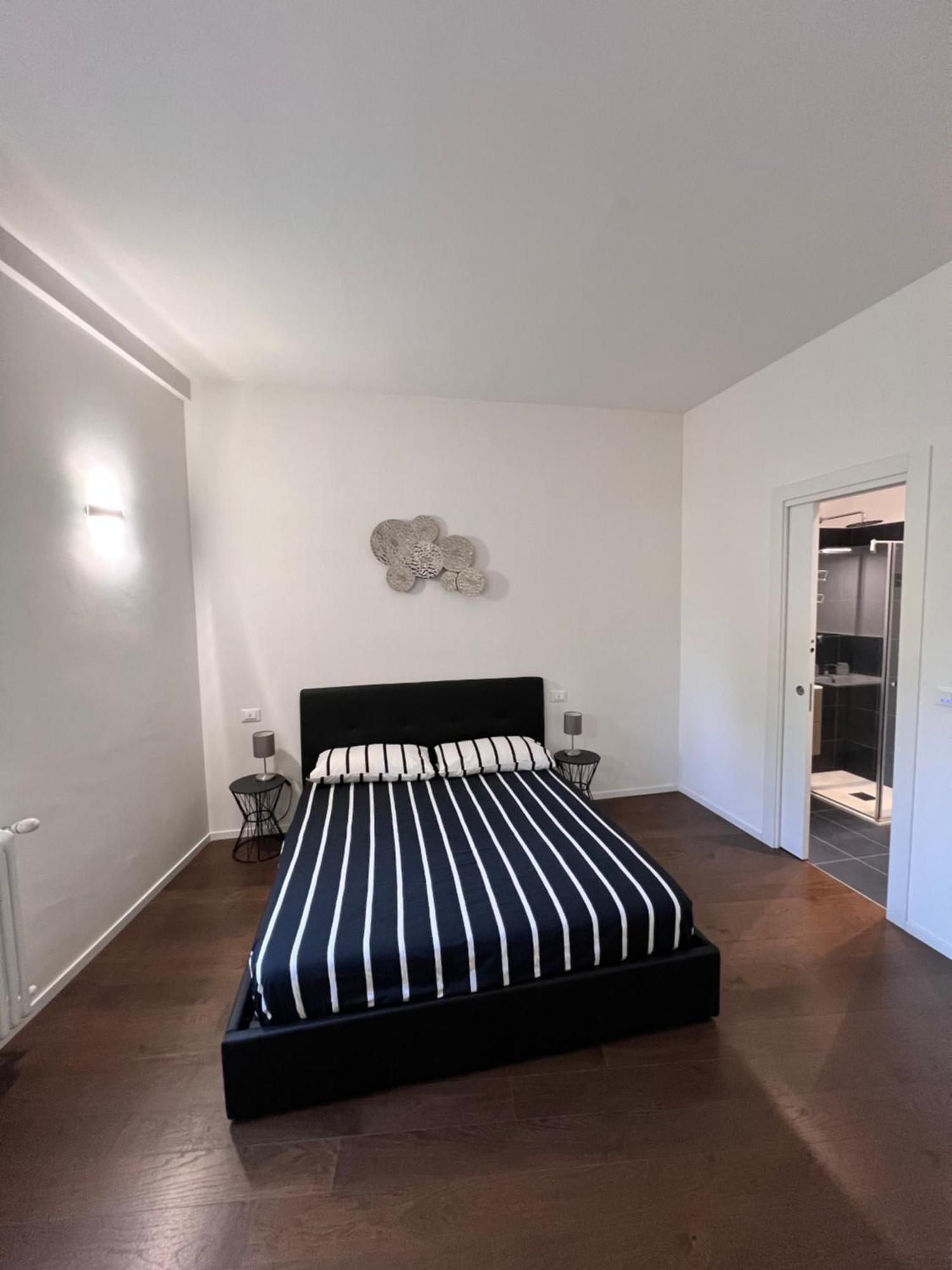 Panigale Deluxe Apartment *