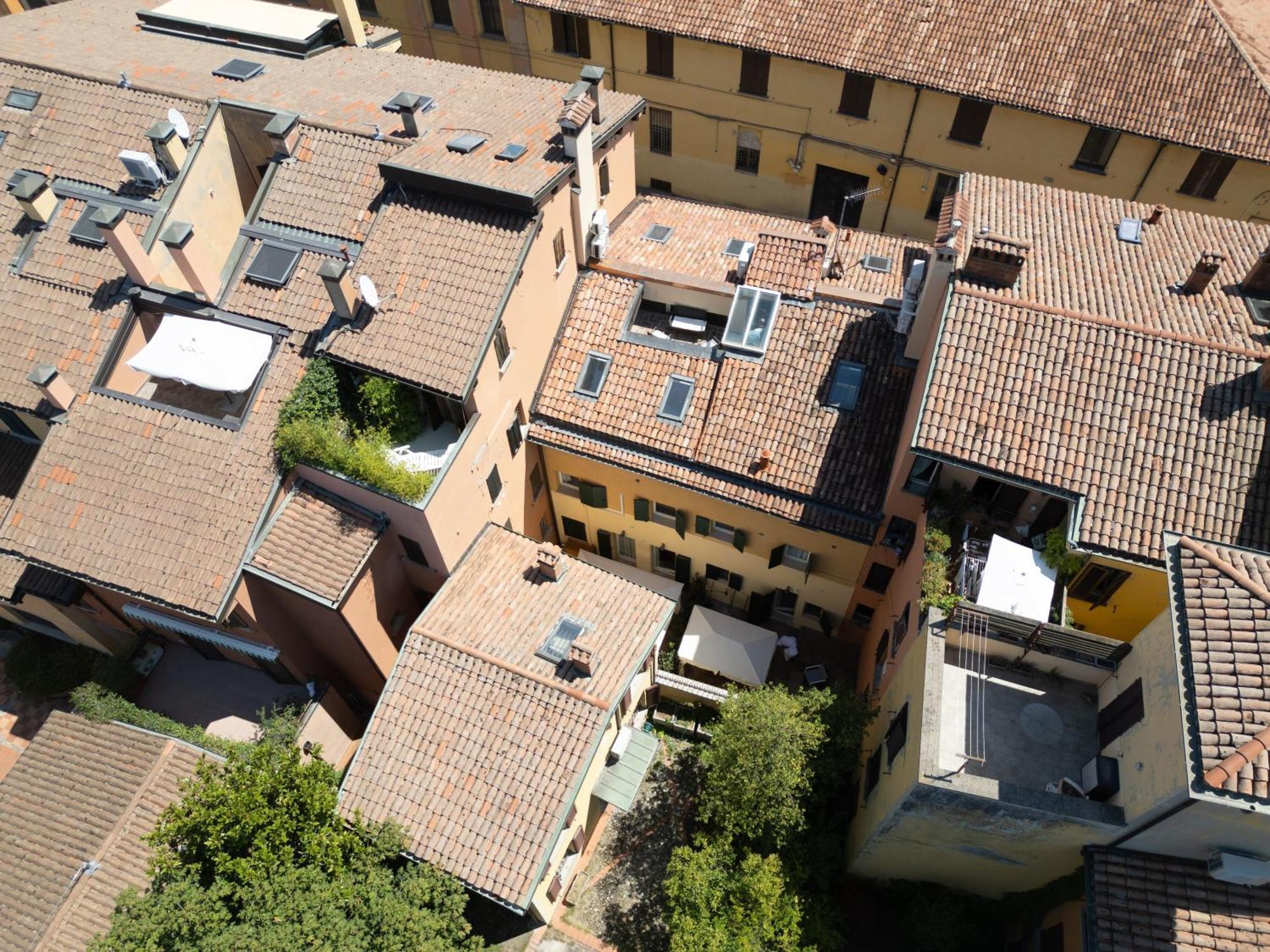 Frassinago Suites-bolognarooms