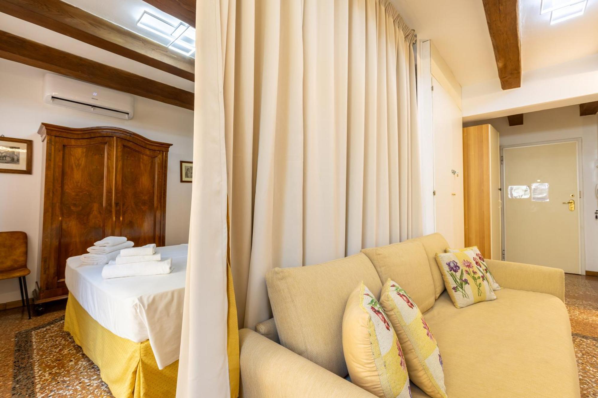 Appartamento Frassinago Suites-bolognarooms Bologna