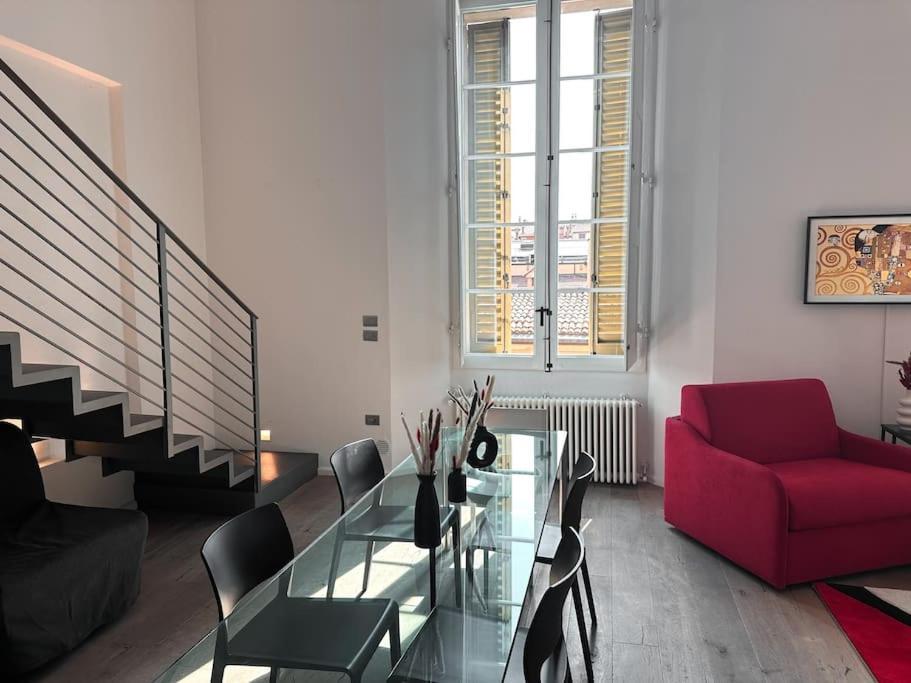 Aldrovandi Loft - Centro Storico Apartment