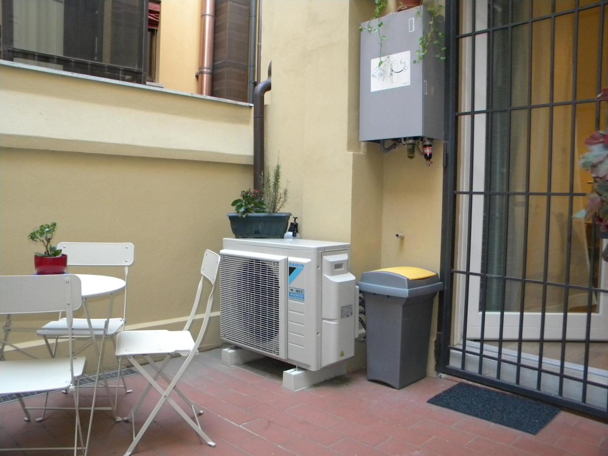 Lejlighed House Due Torri Bologna