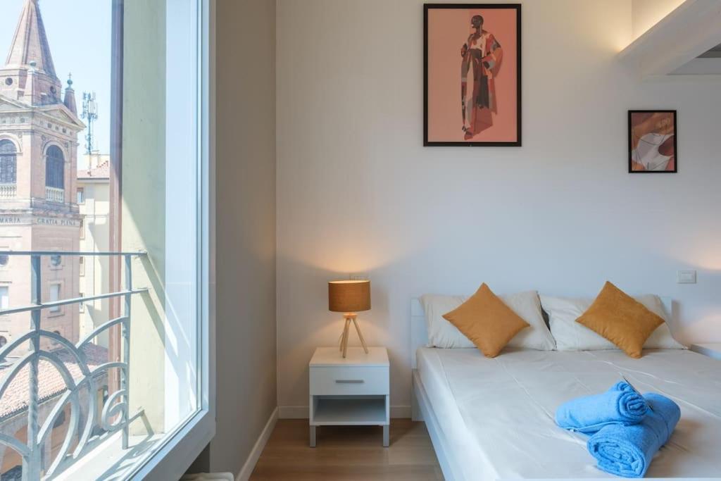 Luxury Penthouse In The Heart Of * Bologna