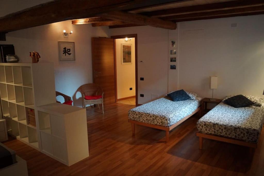 Appartamento Lovely Nel Centro Storico Di Bologna