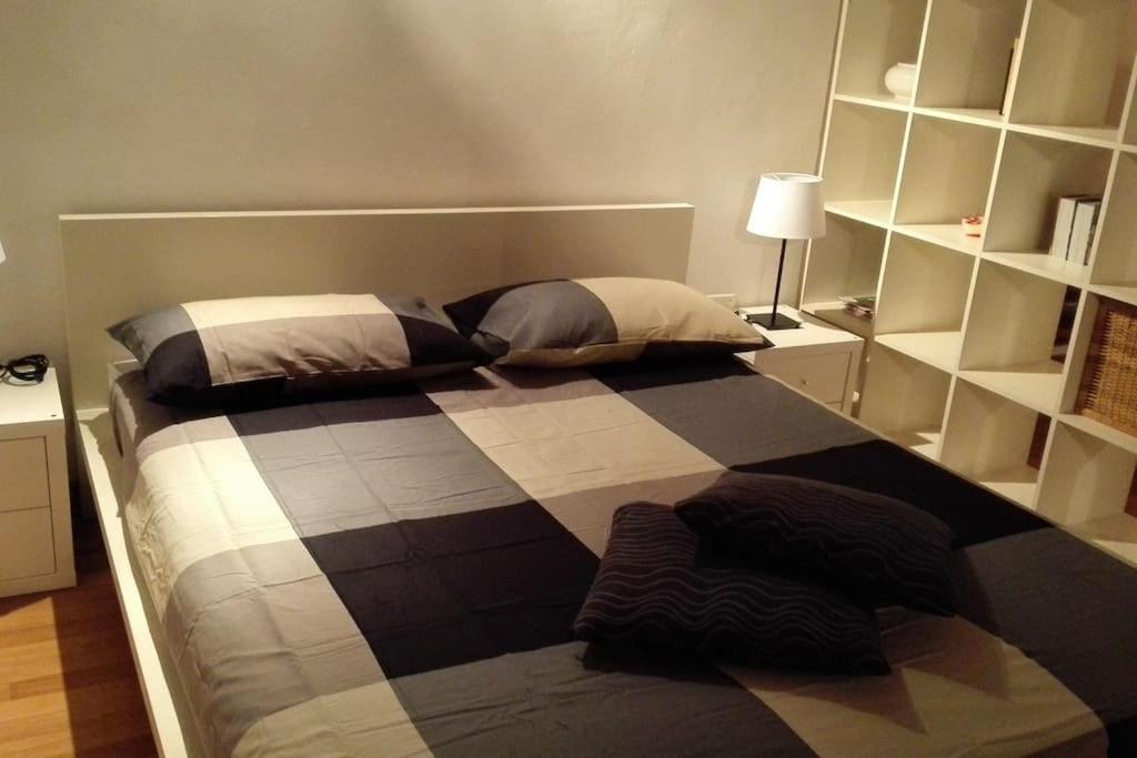 Lovely Nel Centro Storico Di Apartamento Bolonha