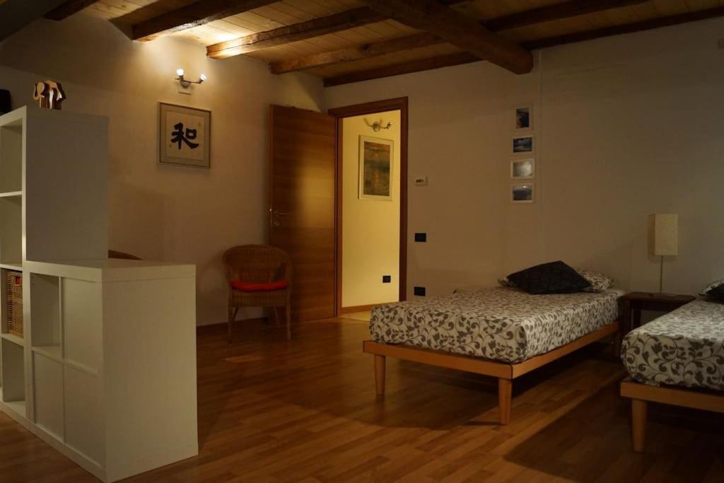 Lovely Nel Centro Storico Di Apartamento Bolonha