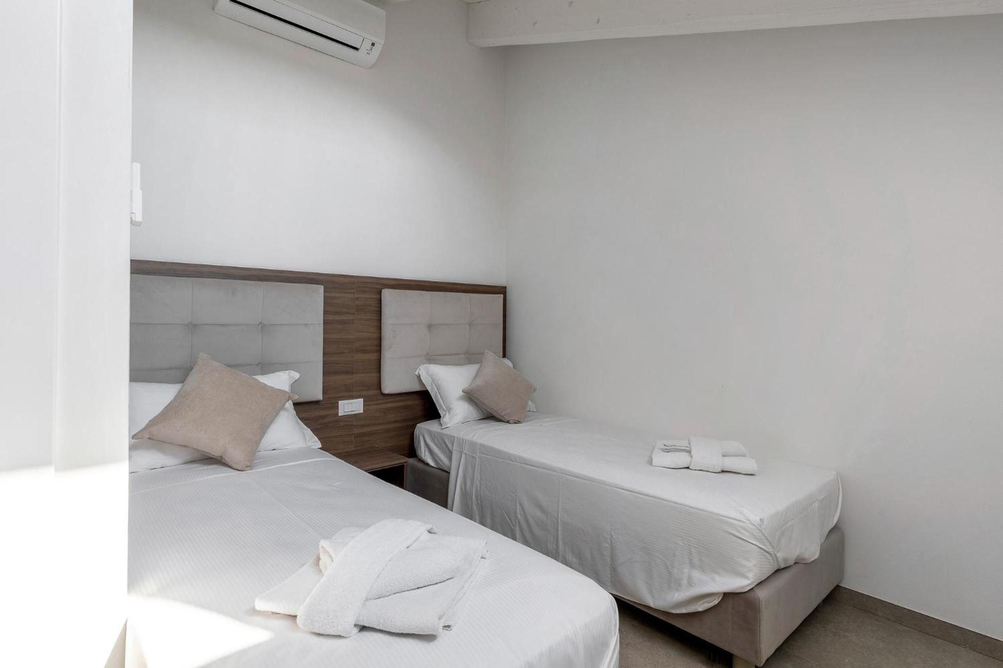 Apartment Le Dodici Porte - De Maria 5 By District *