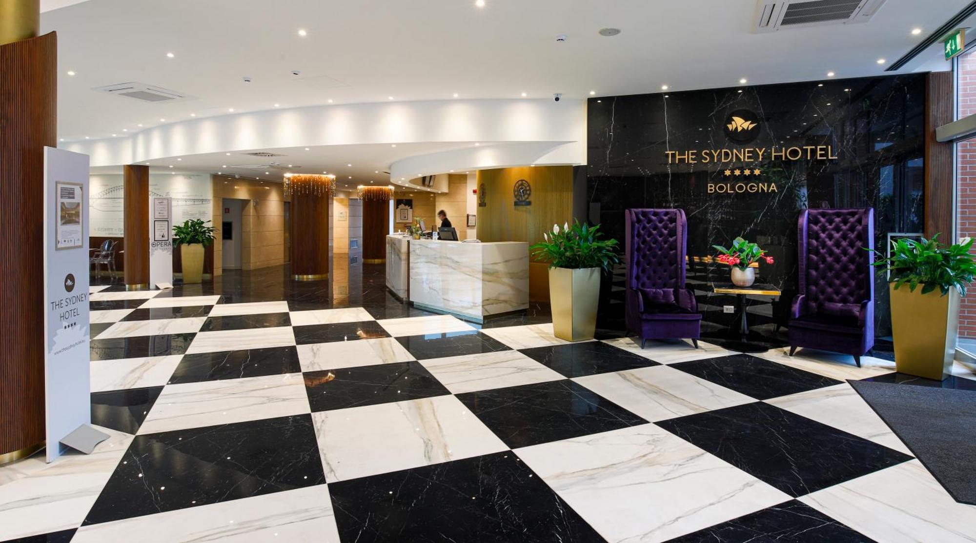 Hotel The Sydney 4*