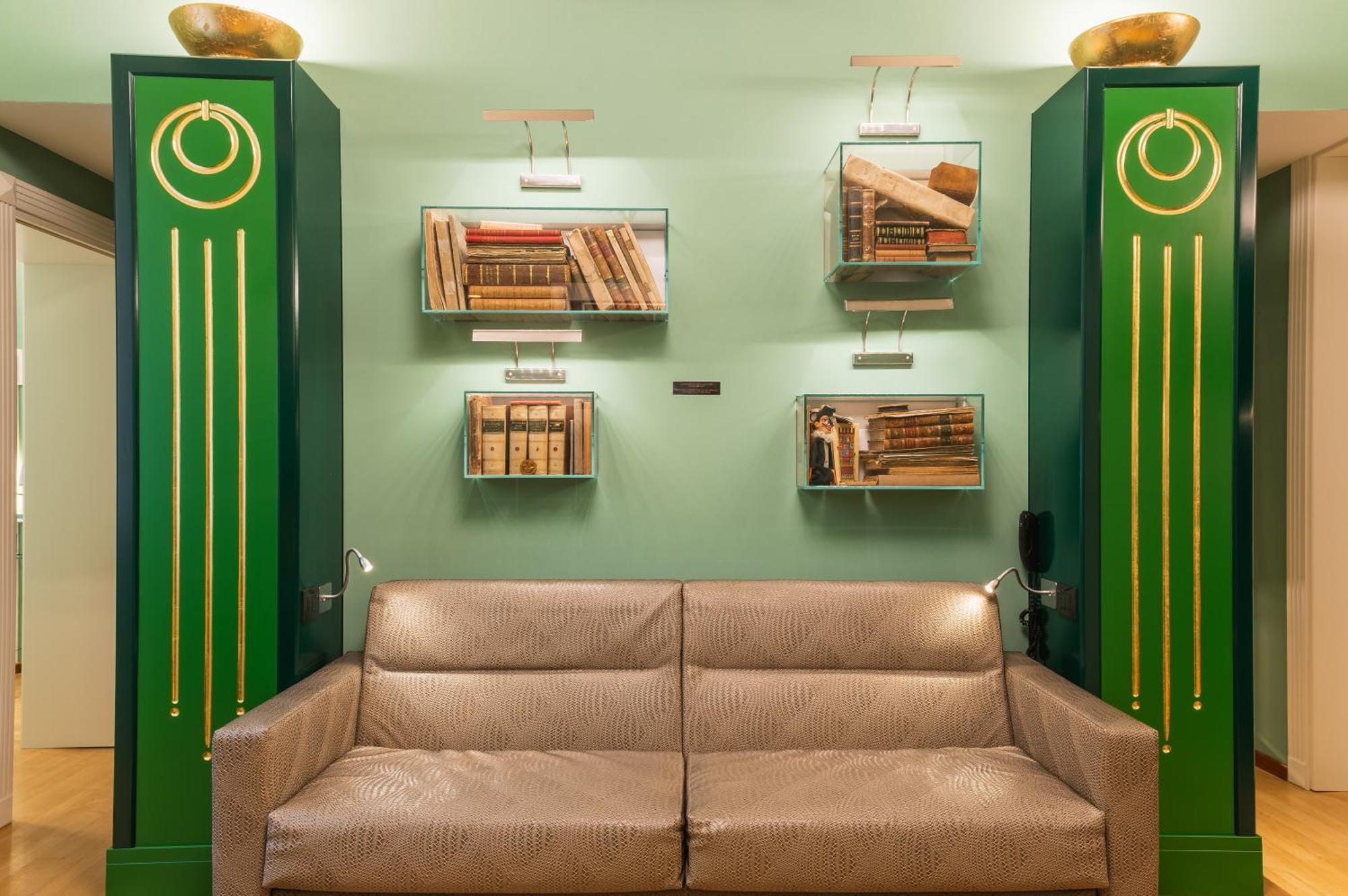 Hotel Art Commercianti 4*