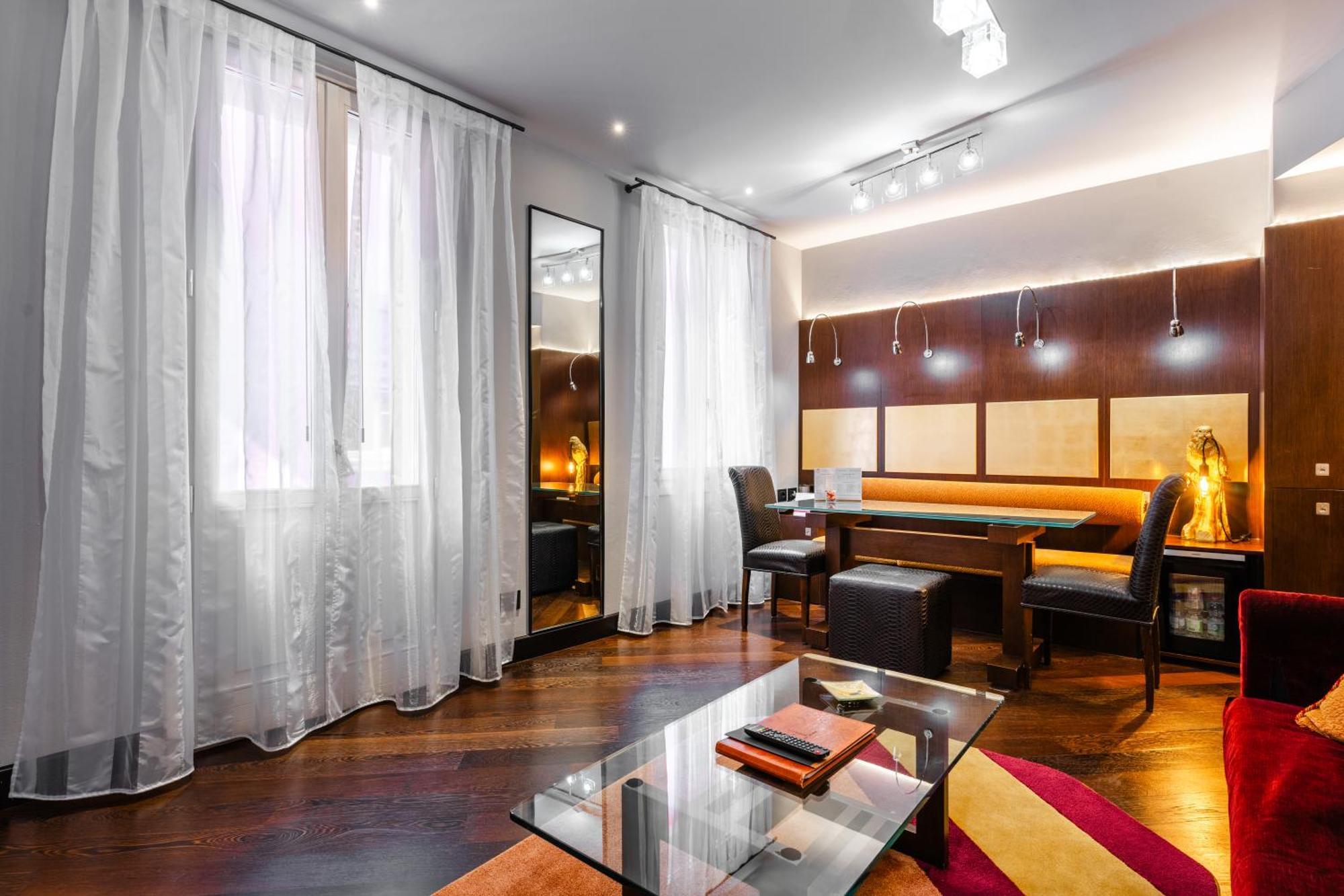 Art Commercianti Hotel