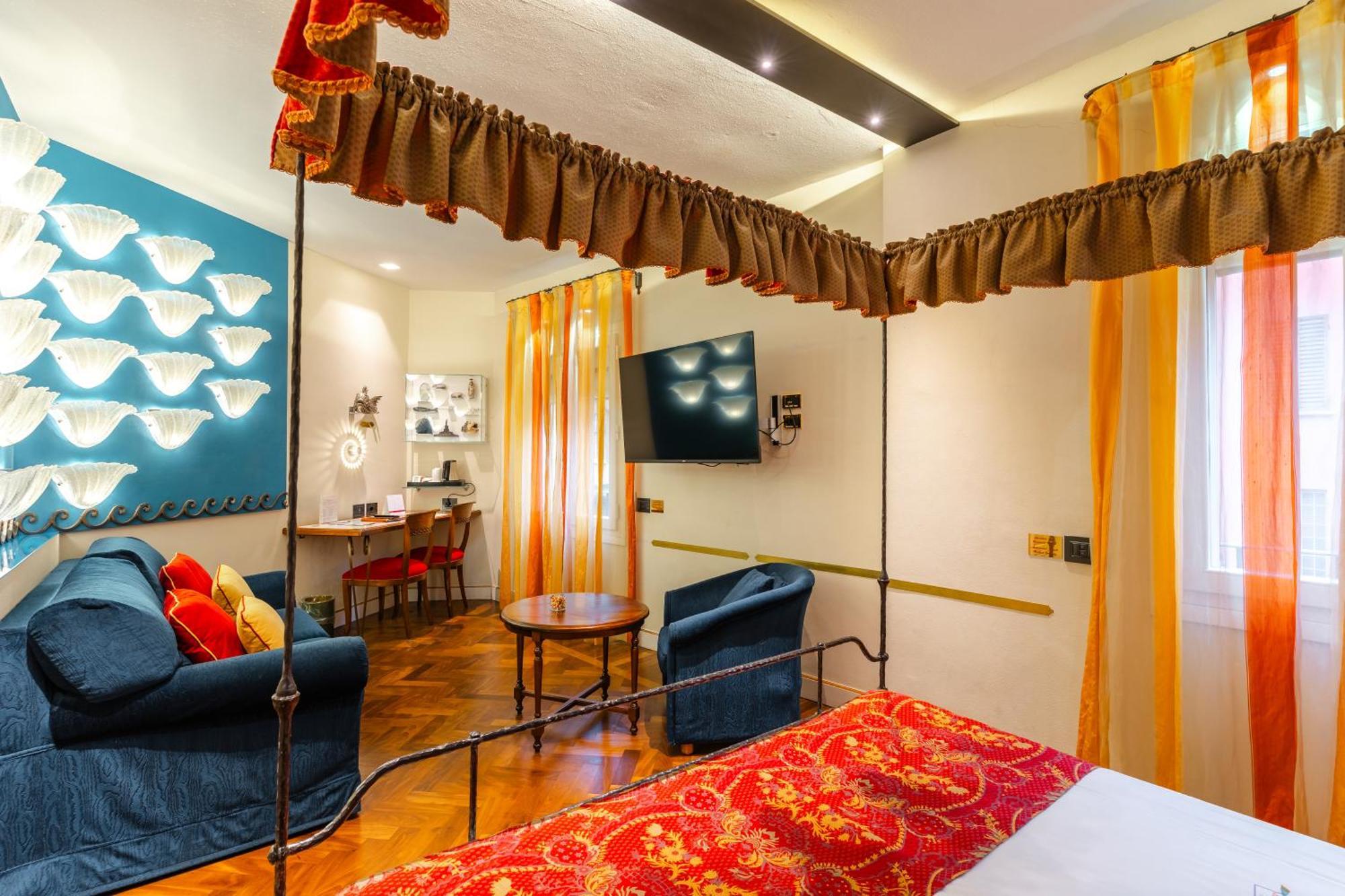 Hotel Art Commercianti 4*