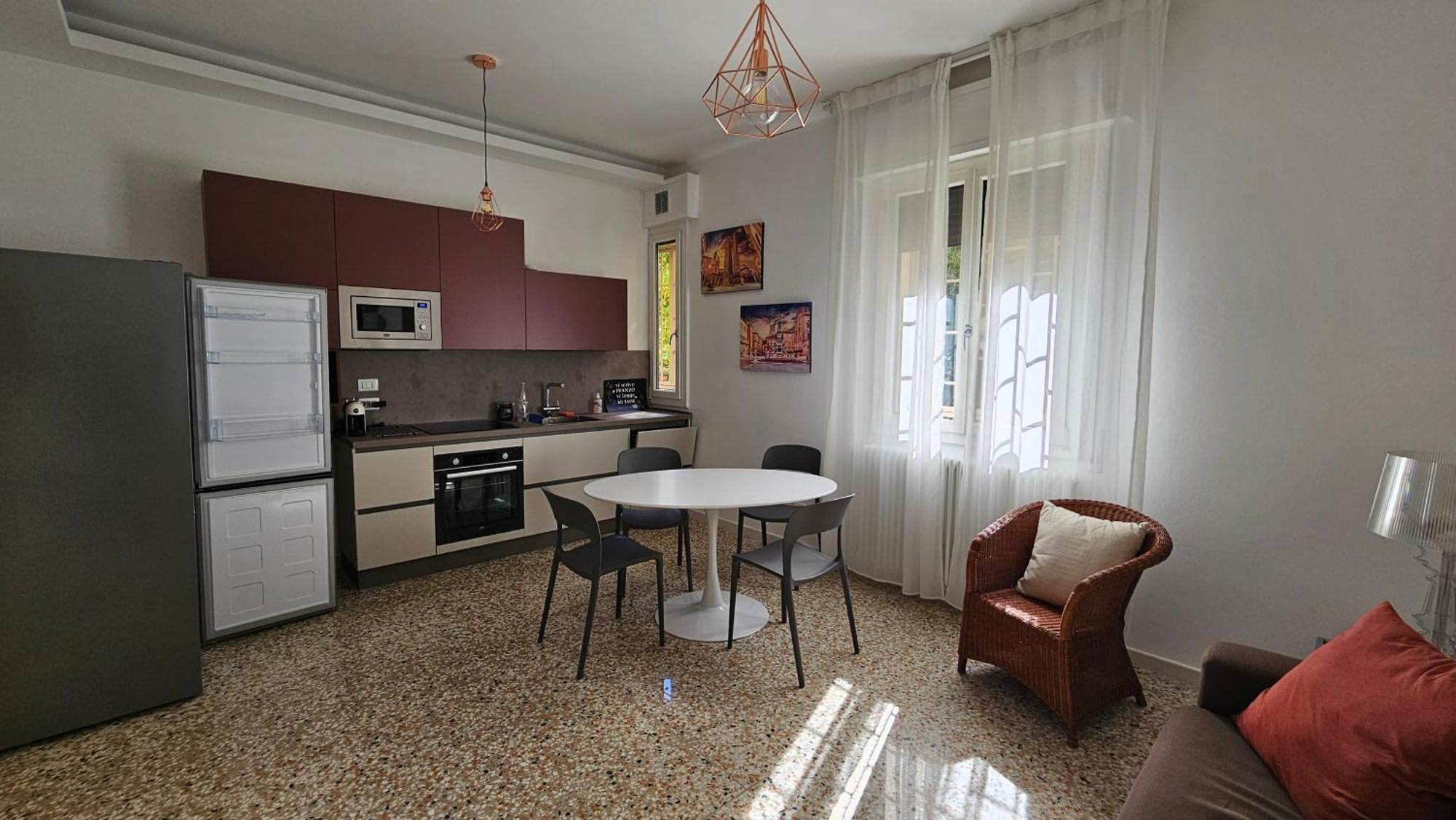 Apartment Fioravanti 9 *
