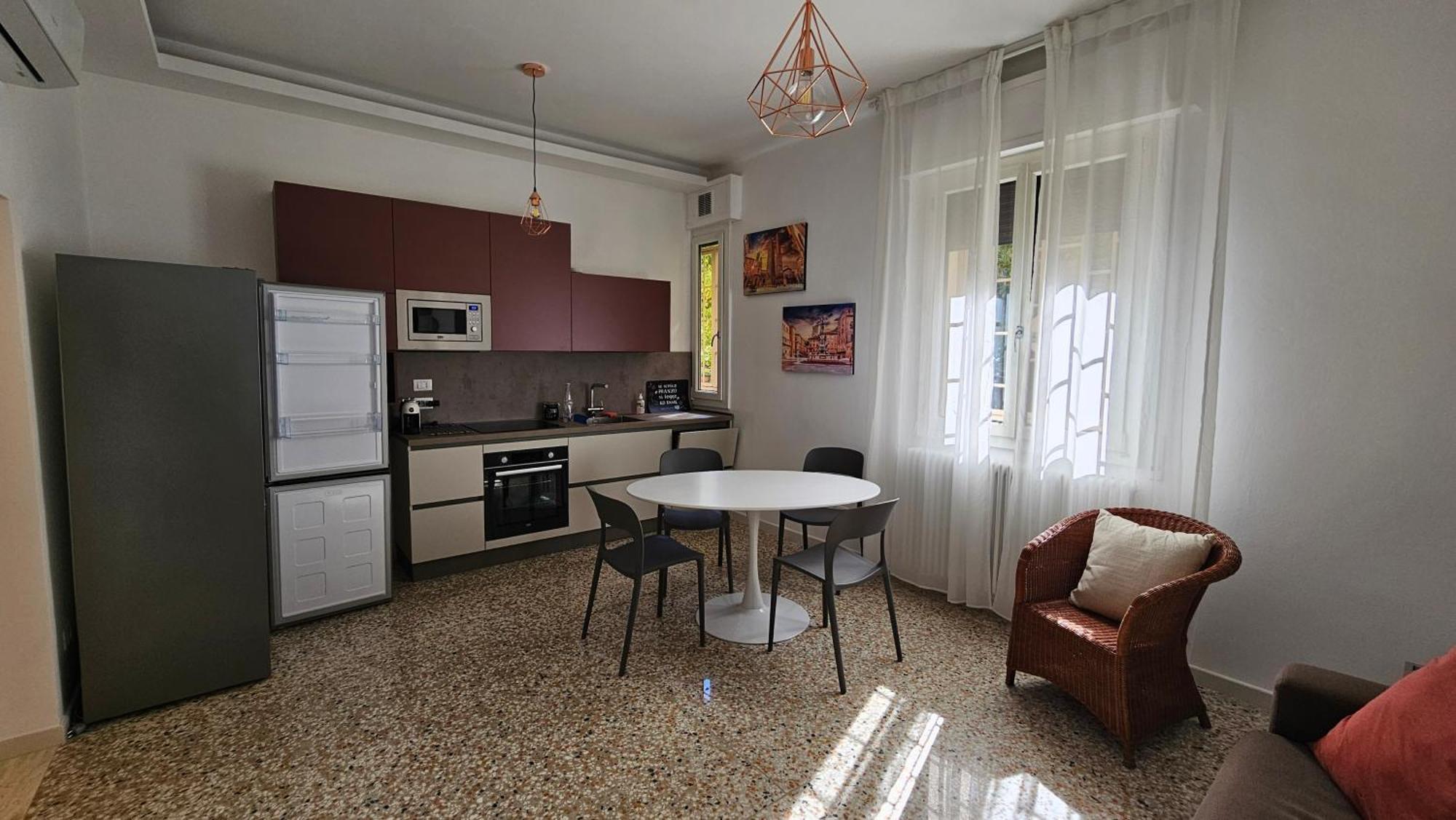 Fioravanti 9 Apartment *
