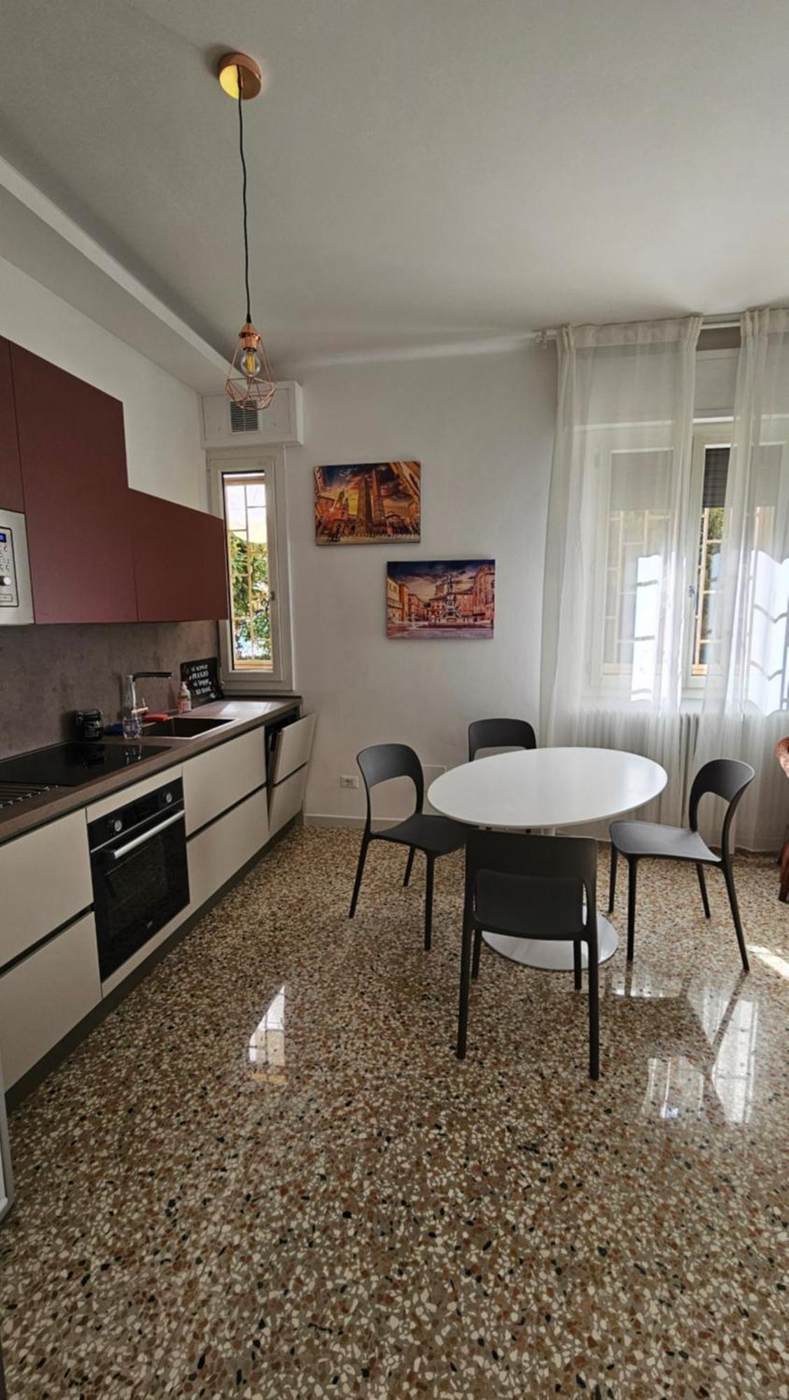 Fioravanti 9 Apartment