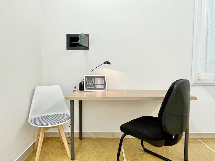 2 Separate Business Appartamento