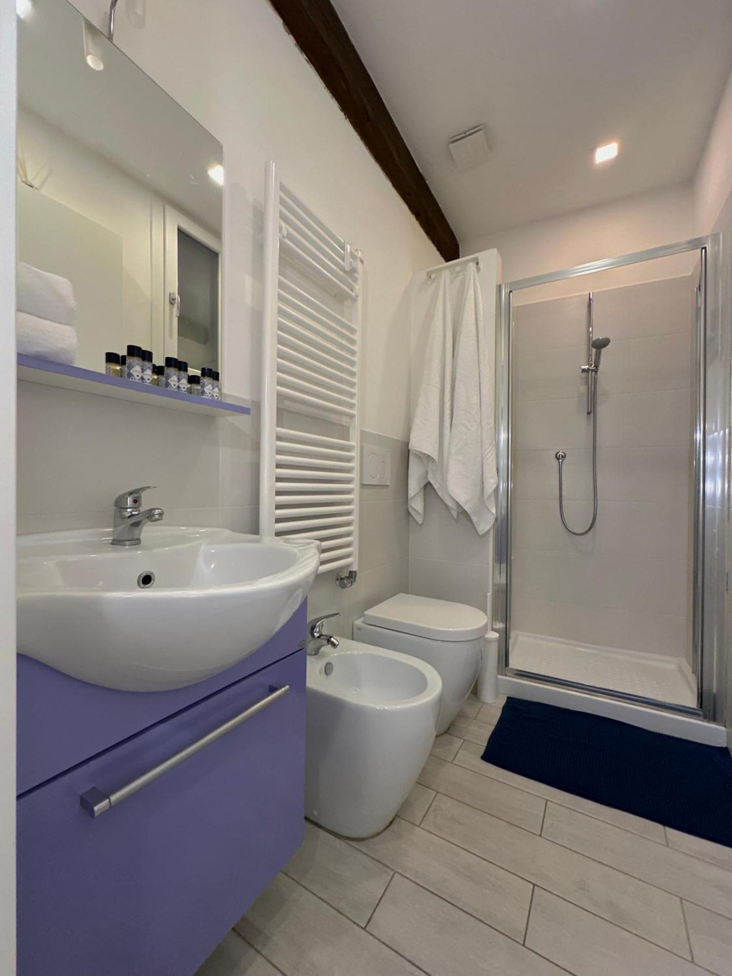 Apartamento Fondazza Boutique Bolonha