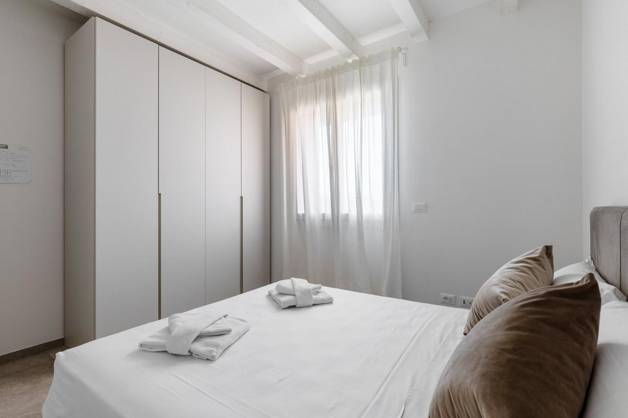 Le Dodici Porte - Porta San Vitale 6 By District Apartment *